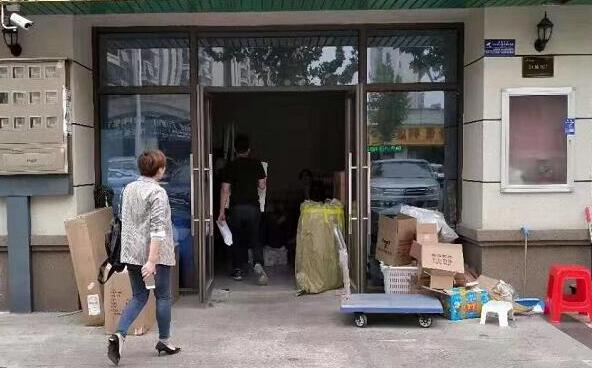 快递不通知直接放快递驿站？大家对于快递驿站还有哪些不满？